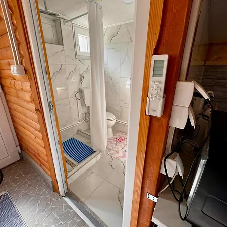 Visoko-oaza Mira 비소코